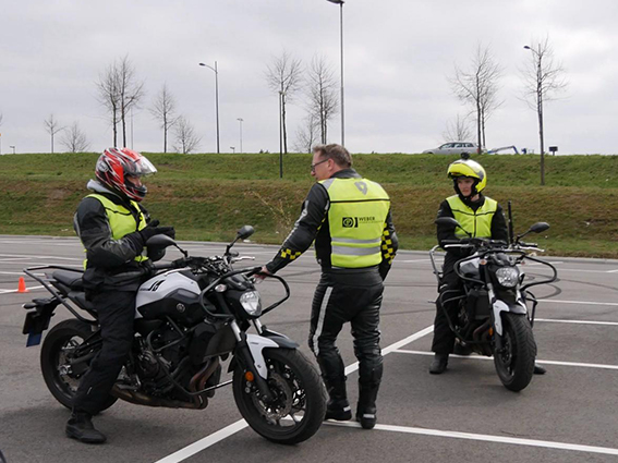 Verkeersschool Weber Motorrijden leren